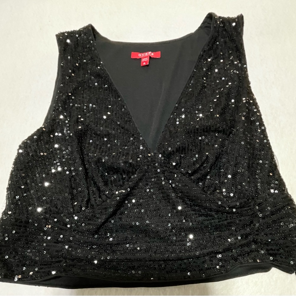 NWOT GUESS Black  Sequin Sleeveless V-Neck Crop Top – Size XL Glam Sparkly
